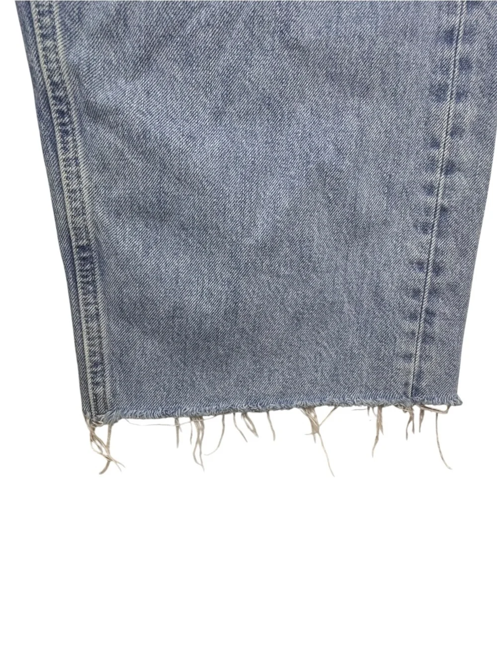 Madewell The Darted Barrel-Leg Jeans Size 31 Light Wash Cropped Raw Hem